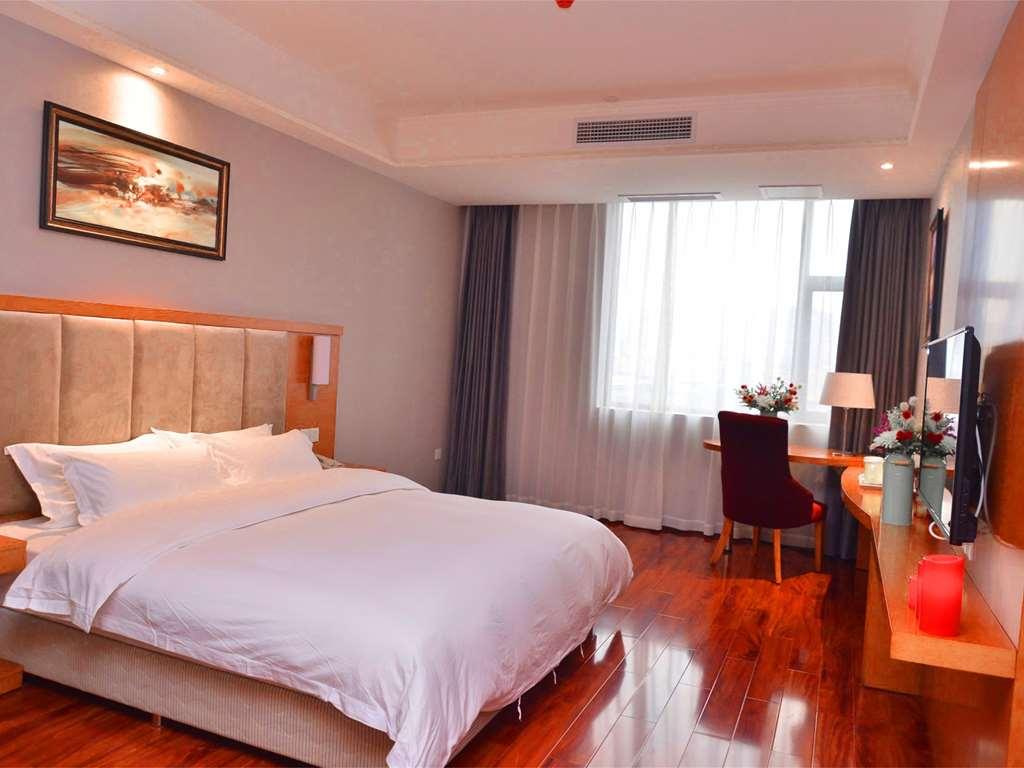 Hotel Ibis Chongqing Airport Esterno foto
