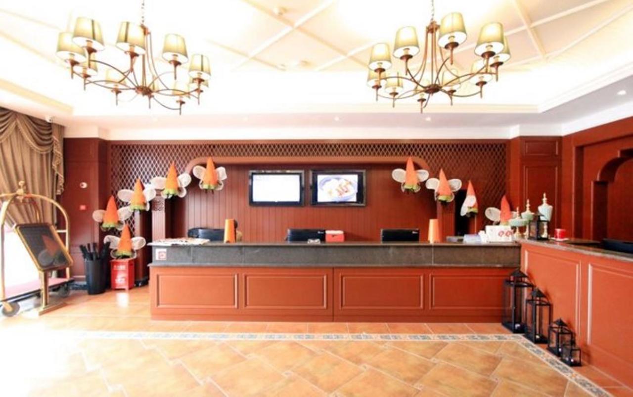 Hotel Ibis Chongqing Airport Esterno foto